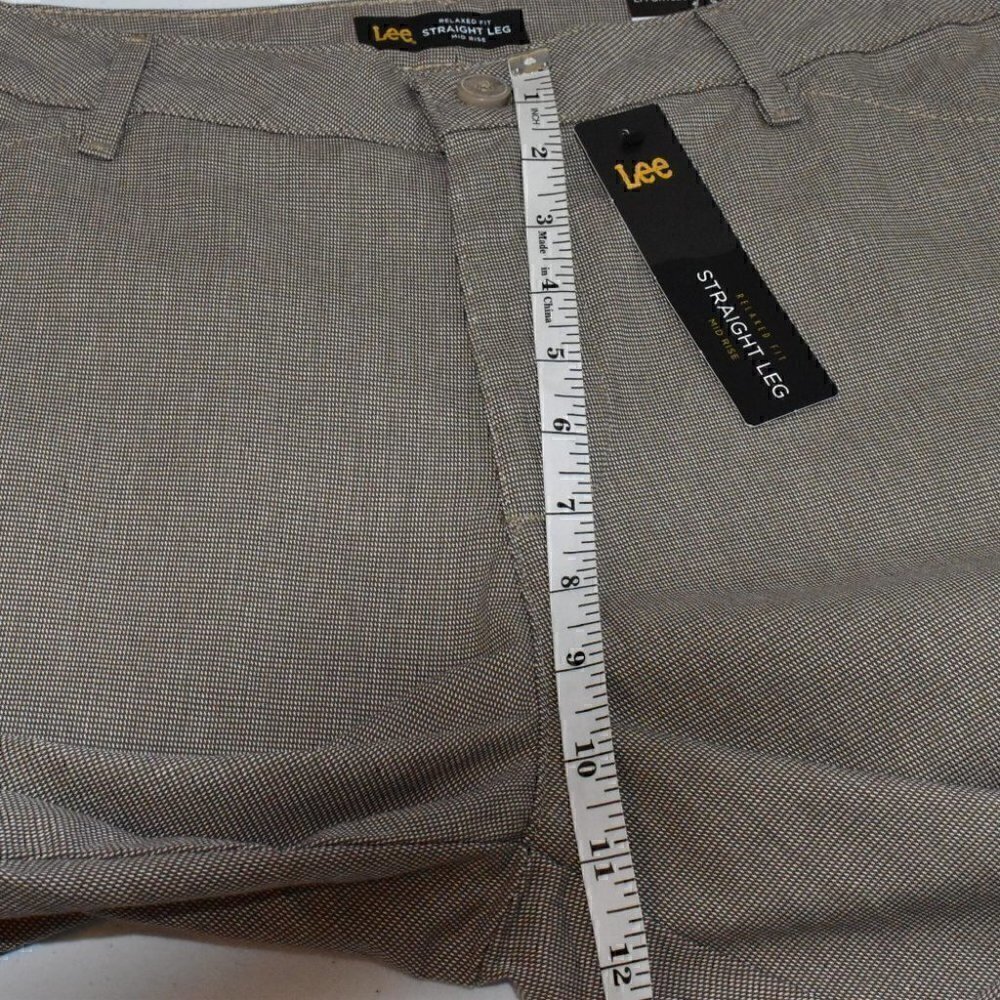 Lee Effortless Wash & Wear Straight Leg Relax Fit Mid Rise Size 10 Short - Picture 5 of 14